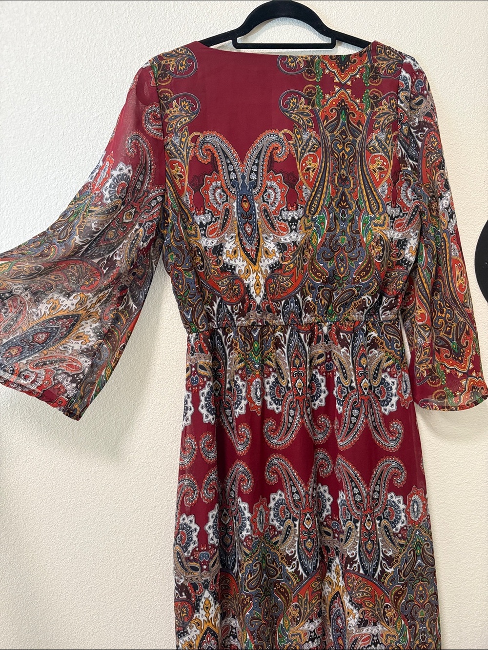 Paisley V-Neck Long Sleeve Maxi Dress in Burgundy - Picture 3 of 6